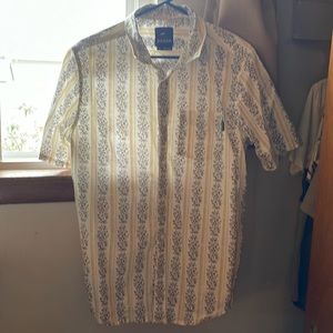Prana men’s medium pattered button down